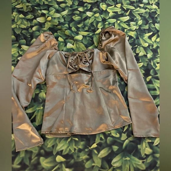 TOPSHOP Keyhole Satin Top, KHAKI, Size 2 US (fits like 0), NWT - Picture 6 of 13